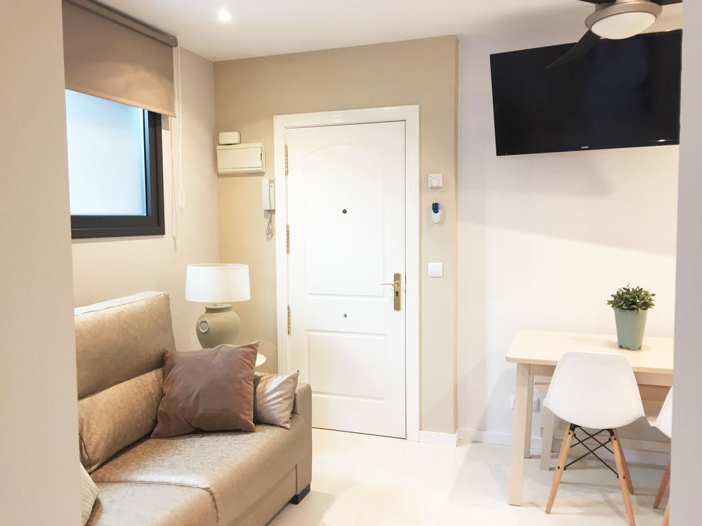 Vegas Apartment