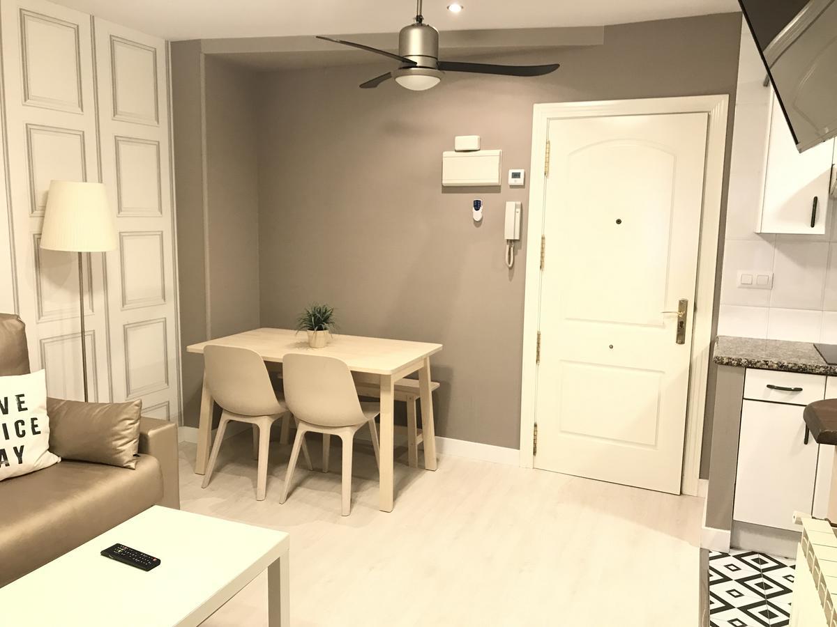 Vegas Apartment